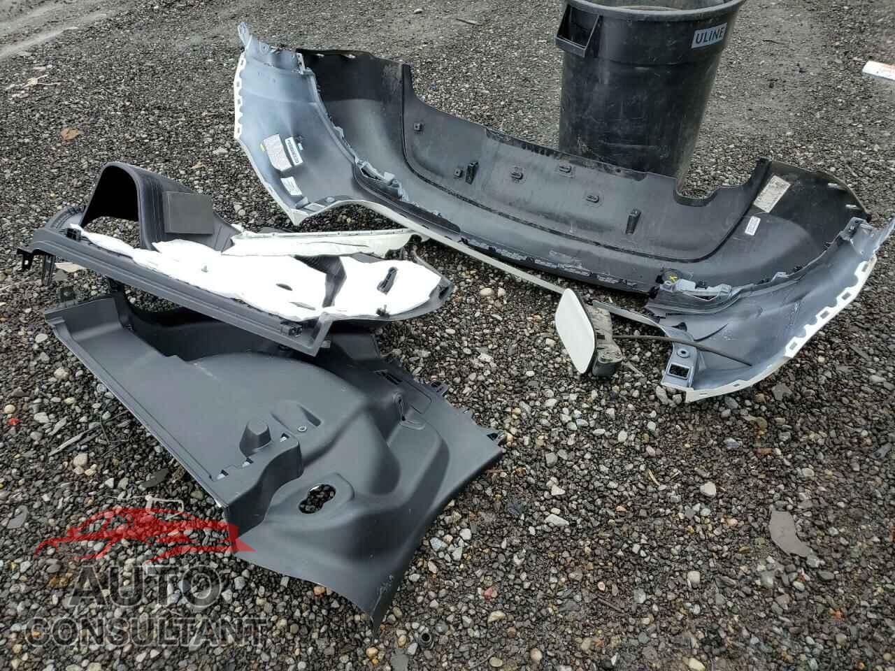 JEEP COMPASS 2020 - 3C4NJDBB9LT115907