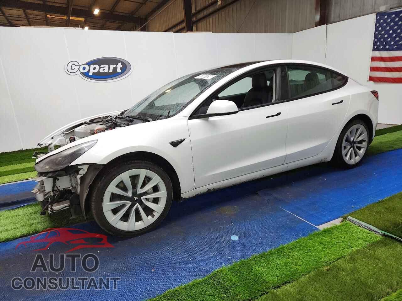 TESLA MODEL 3 2022 - 5YJ3E1EA3NF289888