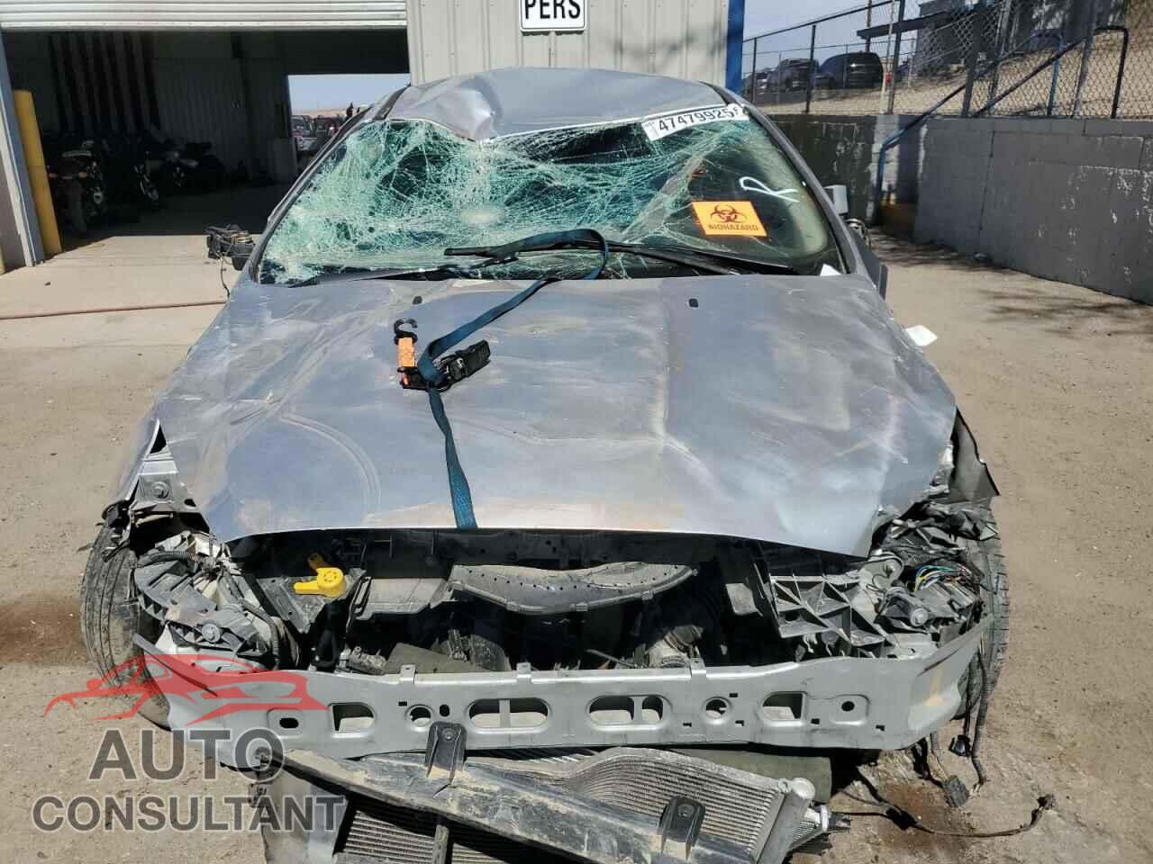 FORD FOCUS 2015 - 1FADP3K24FL248858