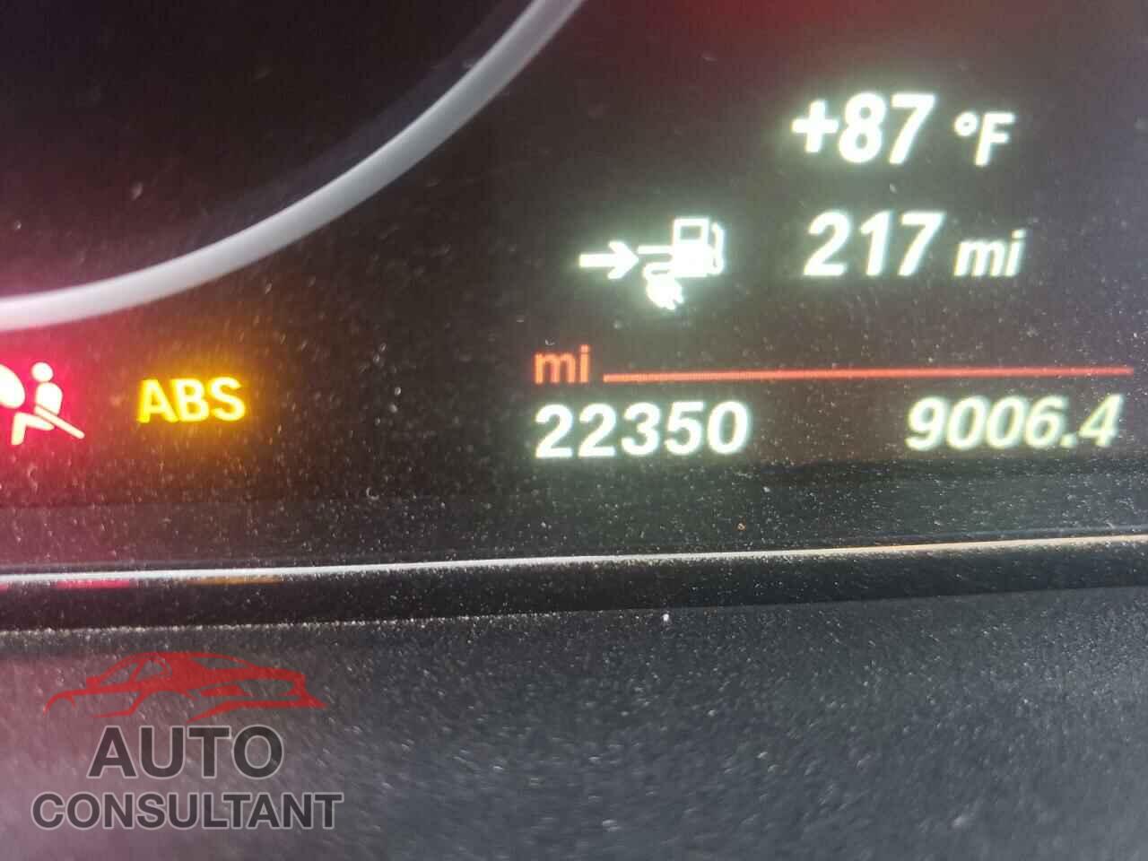 BMW 3 SERIES 2018 - WBA8E1C50JA177948