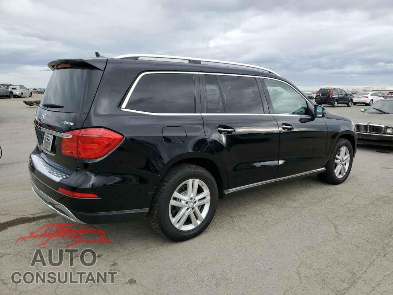 MERCEDES-BENZ GL-CLASS 2015 - 4JGDF6EE9FA475149