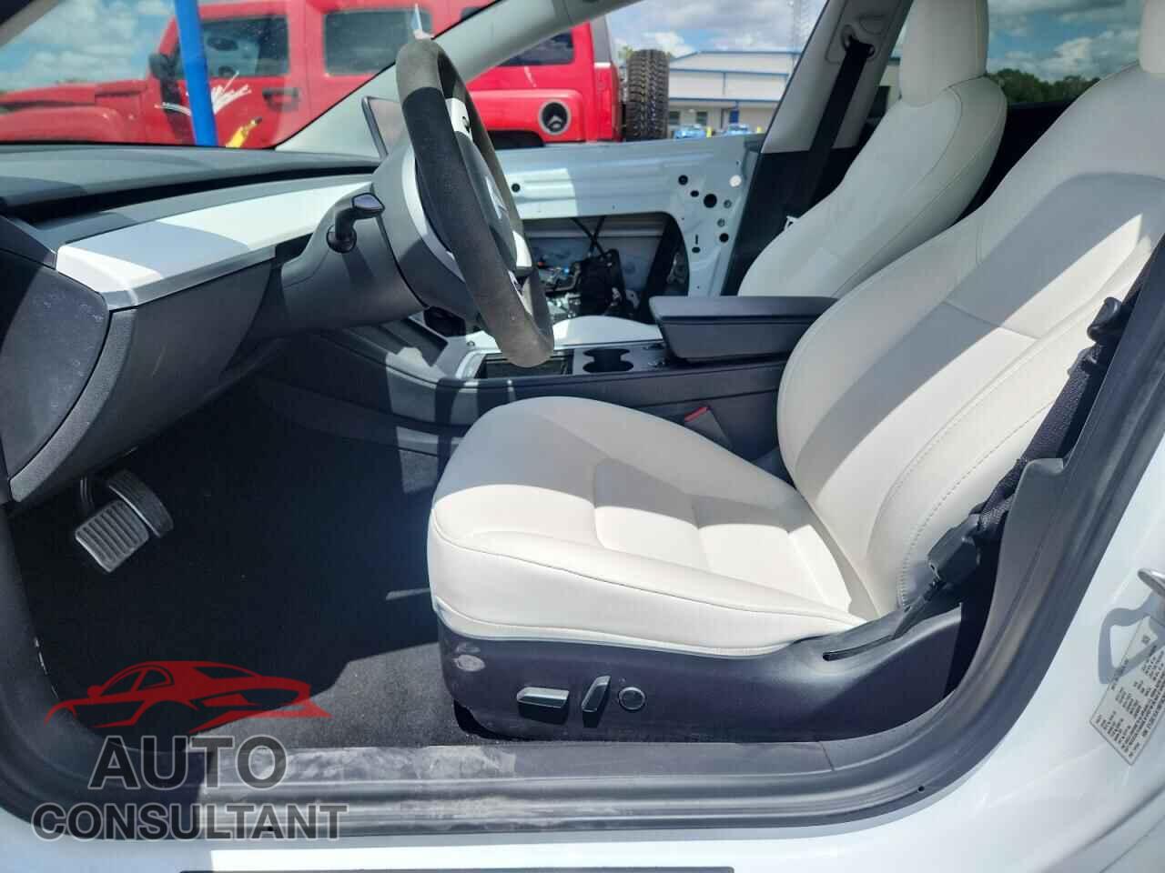 TESLA MODEL 3 2021 - 5YJ3E1EA1MF963650