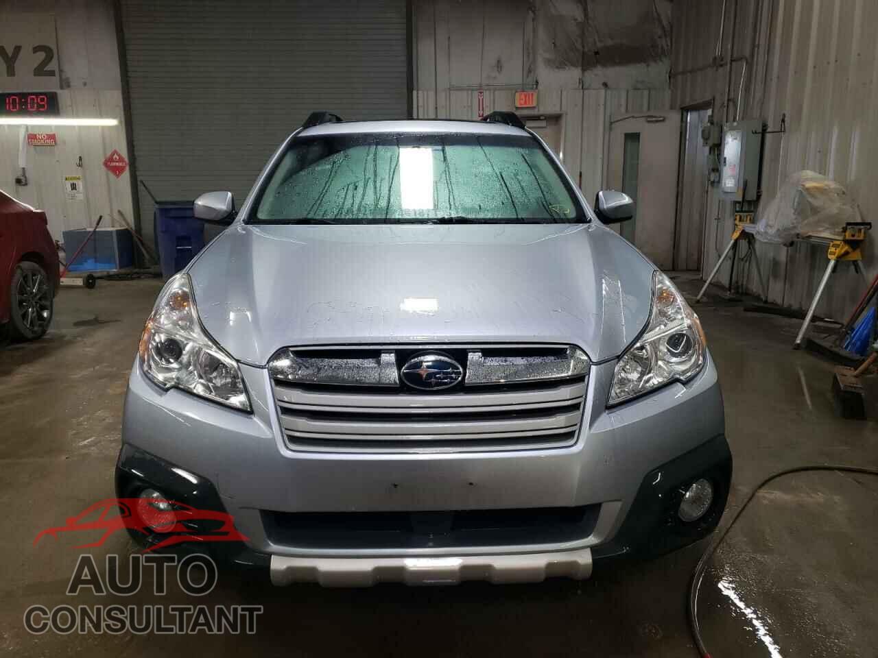 SUBARU OUTBACK 2014 - 4S4BRCMC8E3263522