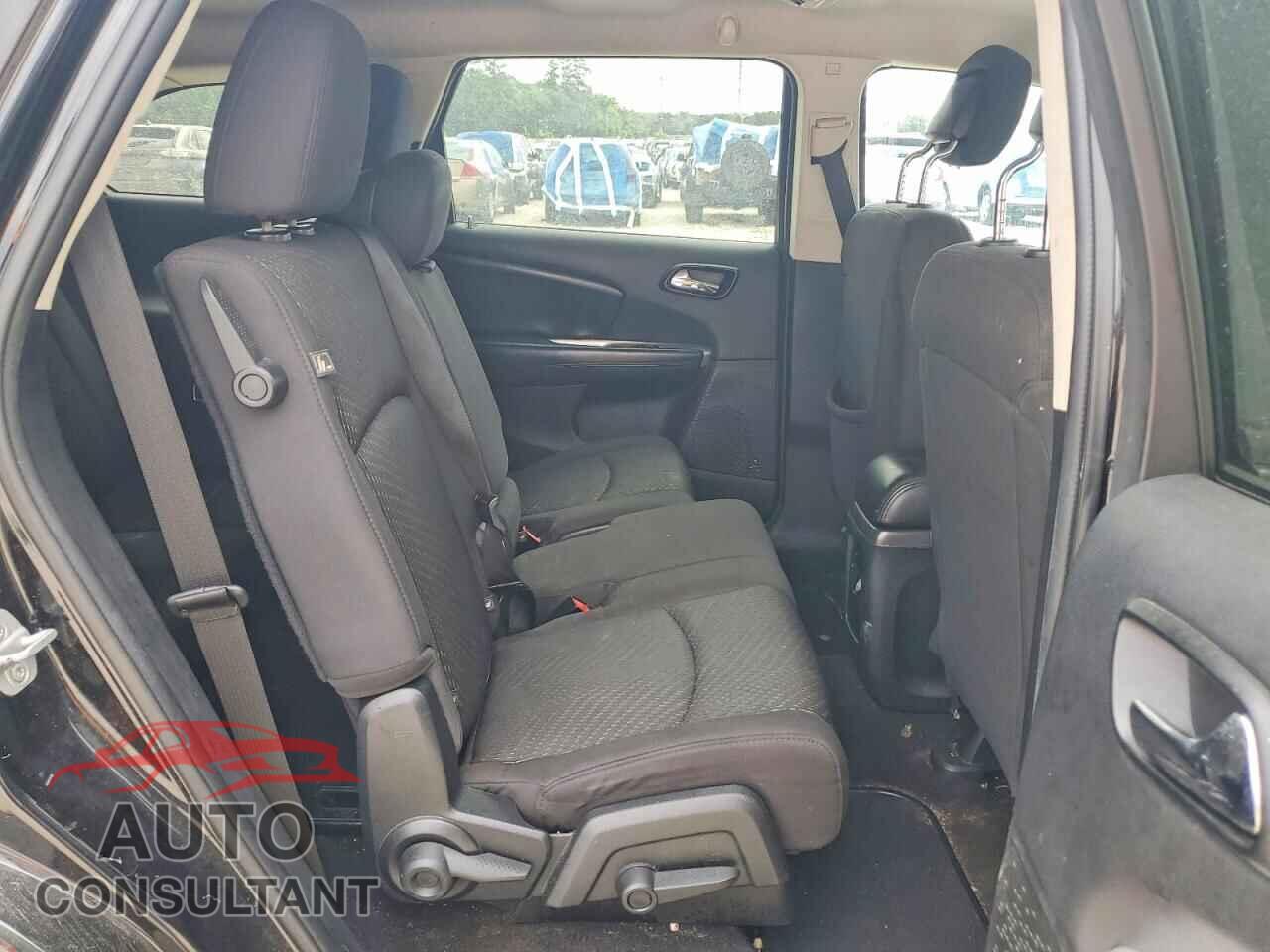 DODGE JOURNEY 2013 - 3C4PDCBB6DT557068