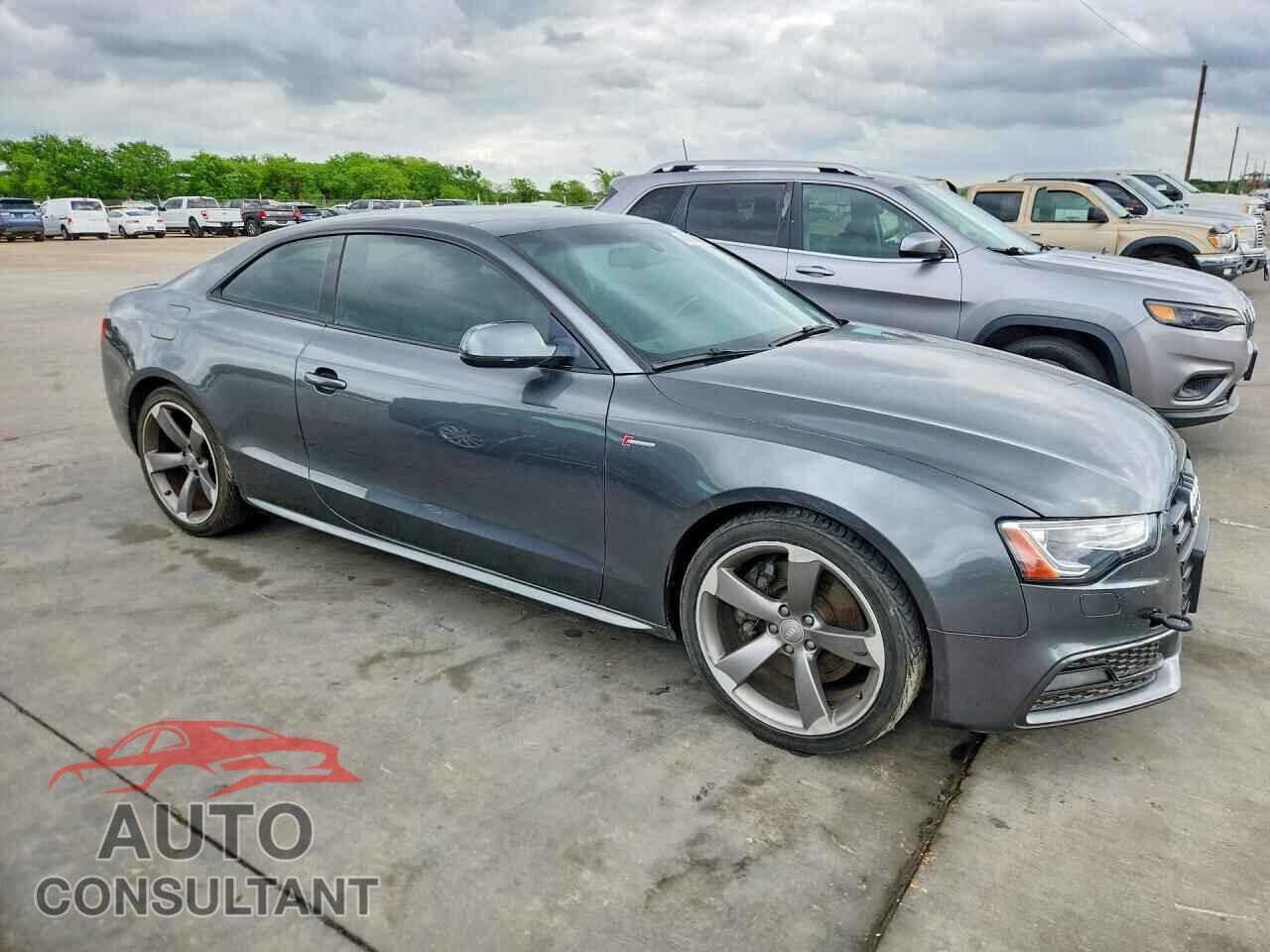 AUDI S5/RS5 2015 - WAUCGAFR3FA055305