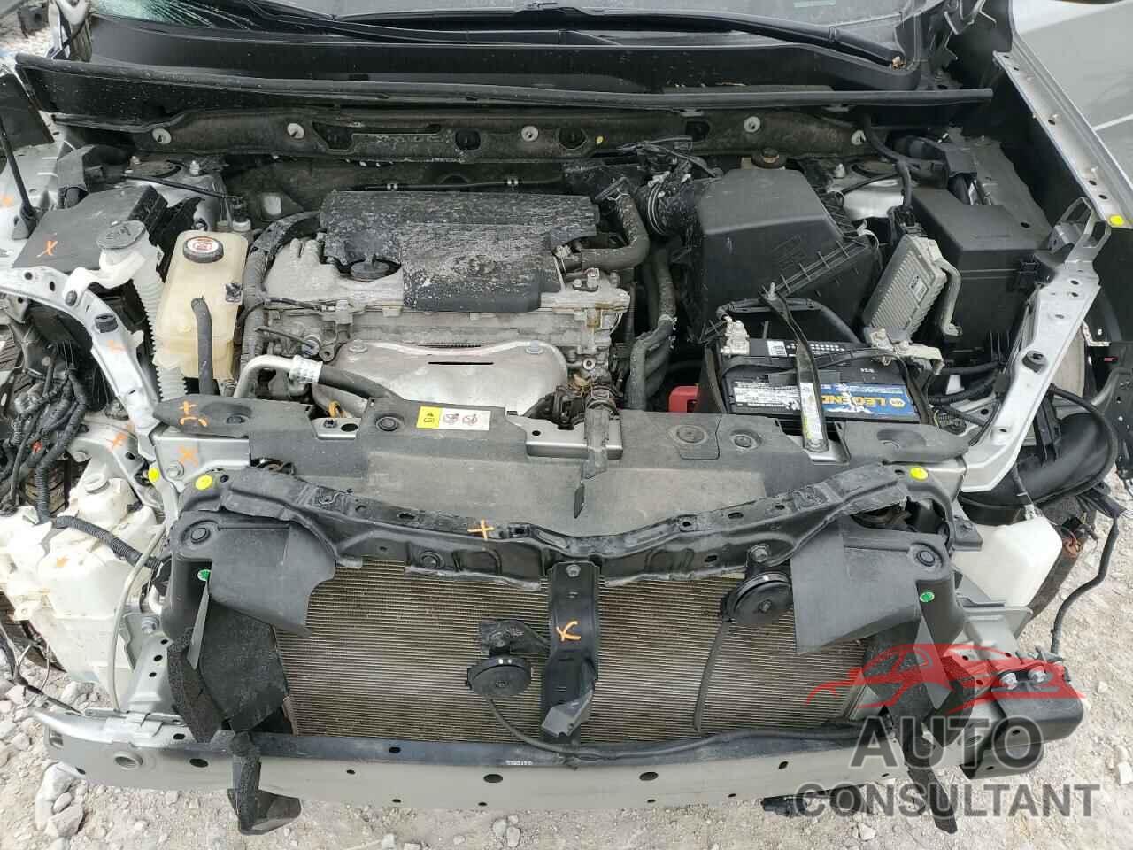 TOYOTA RAV4 2018 - JTMZFREV6JJ170549