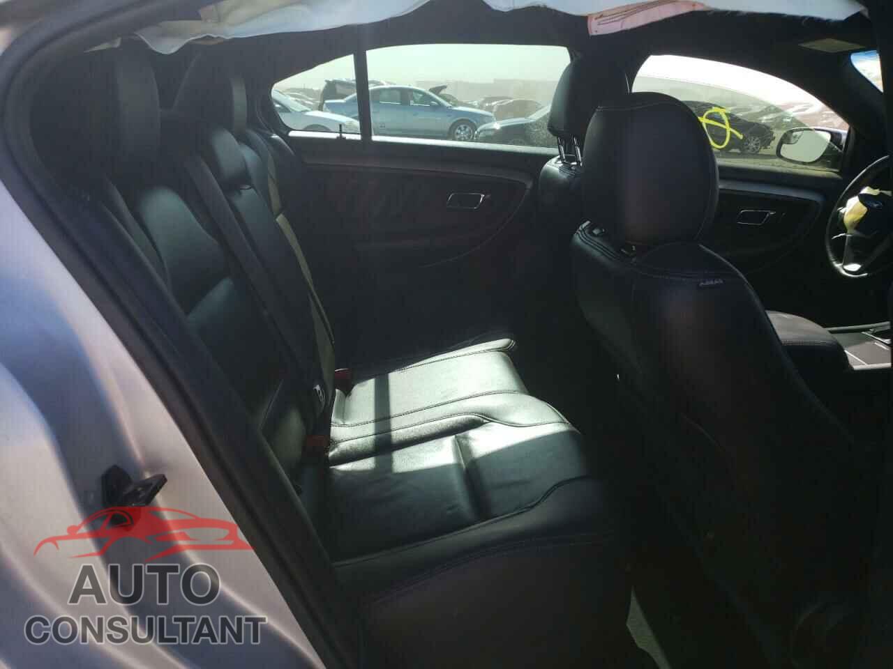 FORD TAURUS 2016 - 1FAHP2E85GG143414