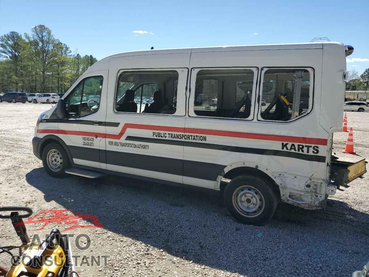 FORD TRANSIT 2022 - 1FDAX2CG7NKA69831