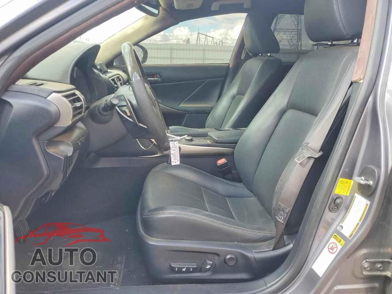 LEXUS IS 2015 - JTHBF1D21F5061389