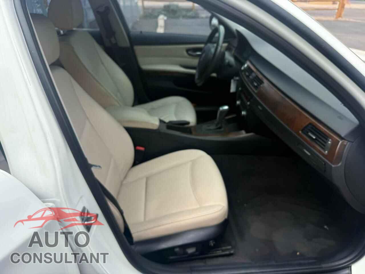 BMW 3 SERIES 2011 - WBAPH7C54BA801953