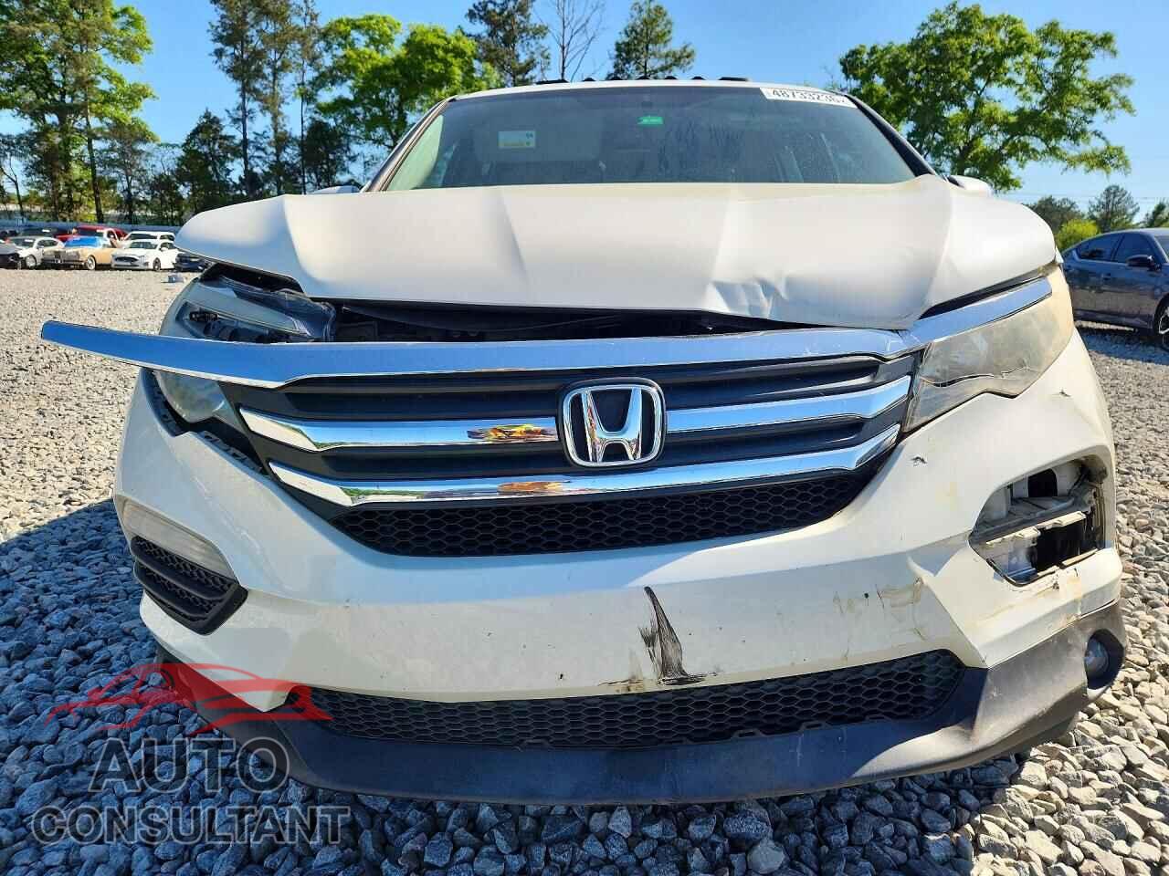 HONDA PILOT 2017 - 5FNYF5H73HB038349