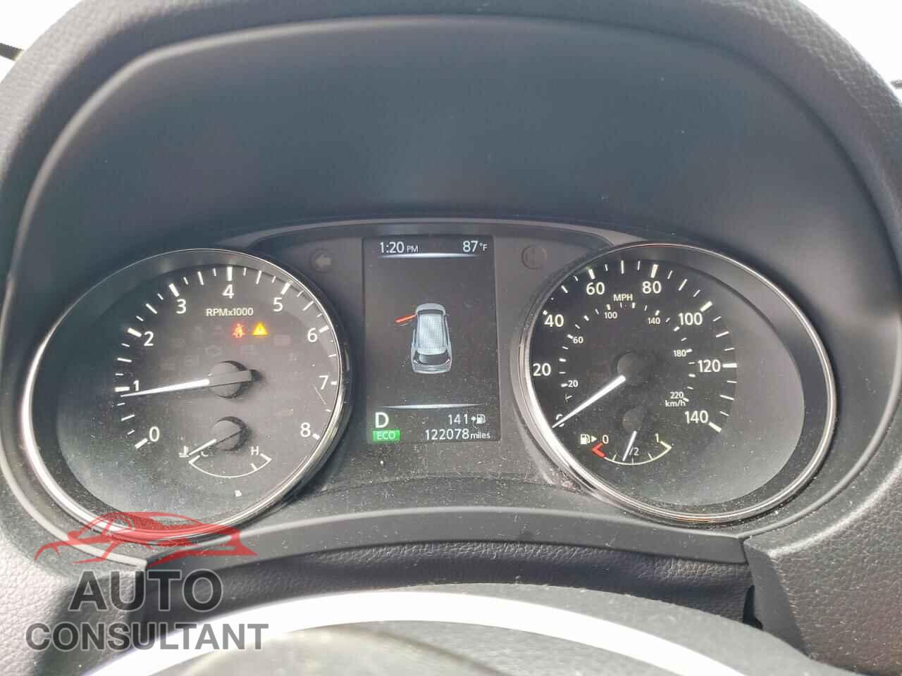 NISSAN ROGUE 2017 - KNMAT2MT4HP511502