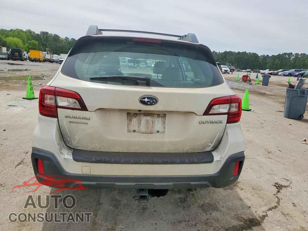 SUBARU OUTBACK 2018 - 4S4BSAAC5J3257541