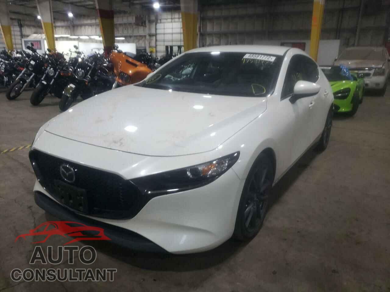 MAZDA 3 2019 - JM1BPAJM7K1133122