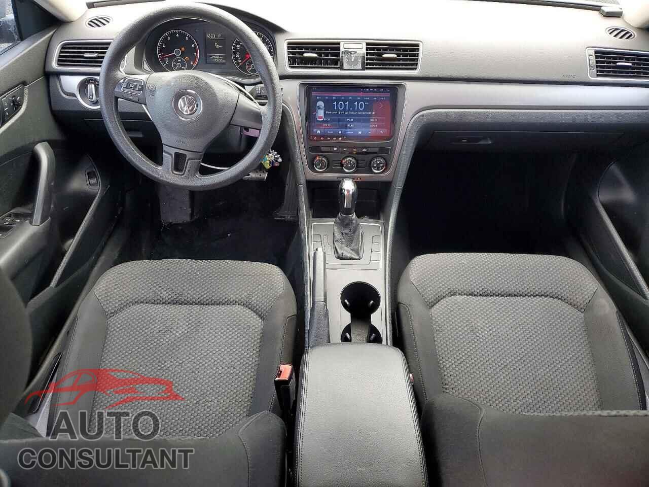 VOLKSWAGEN PASSAT 2014 - 1VWAP7A3XEC026822