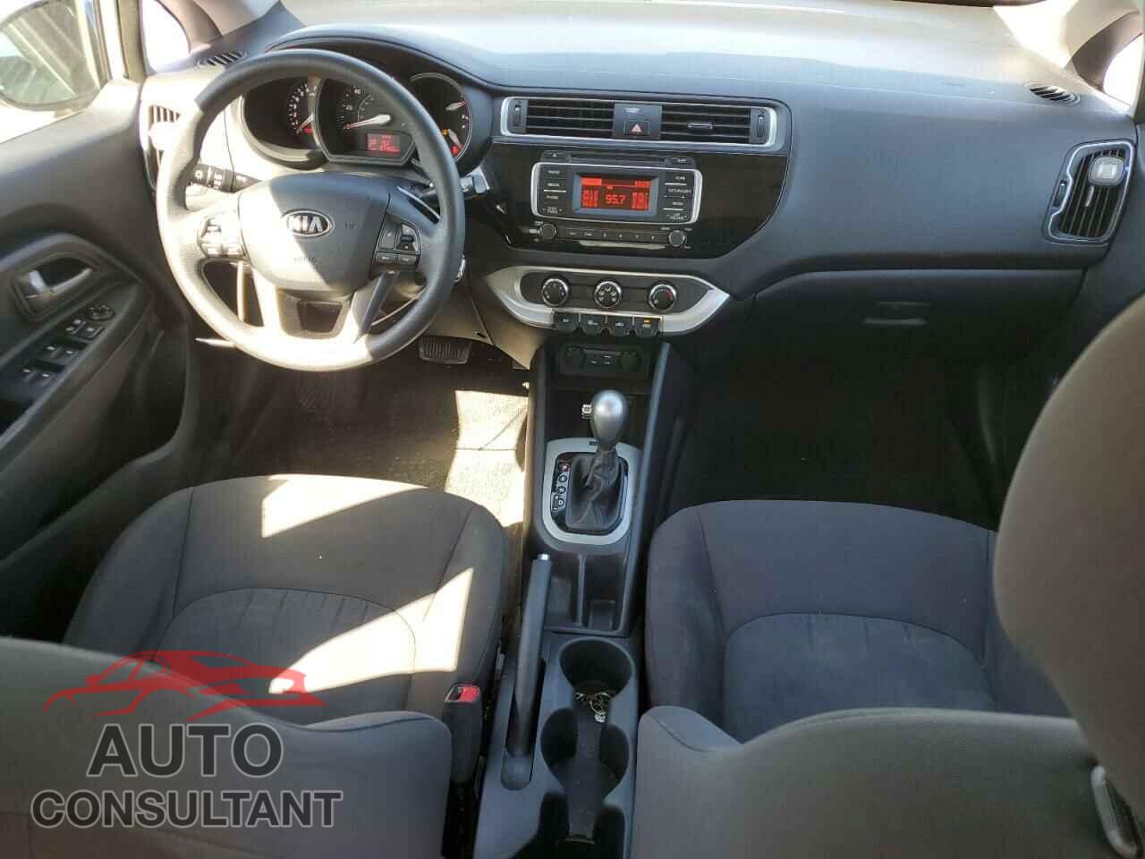 KIA RIO 2017 - KNADM4A33H6100864