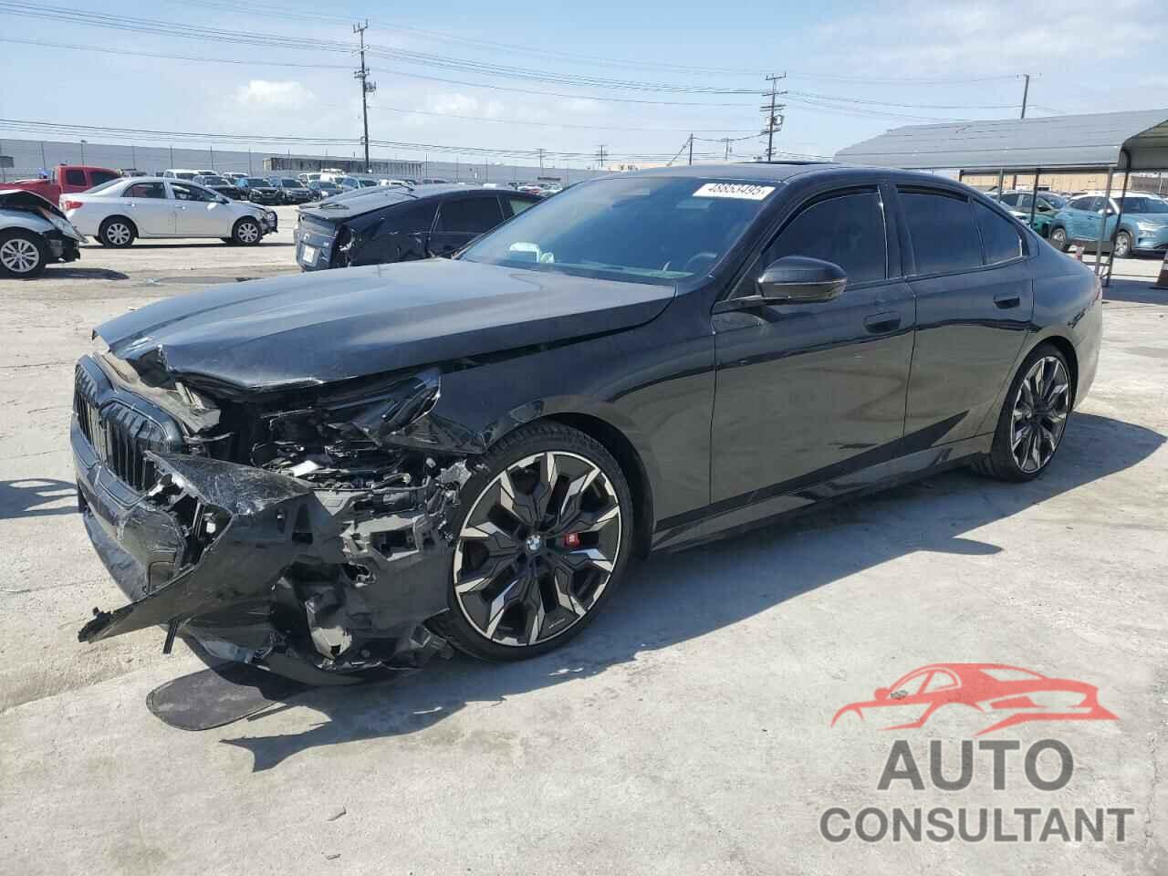 BMW 5 SERIES 2024 - WBA43FJ08RCS17556