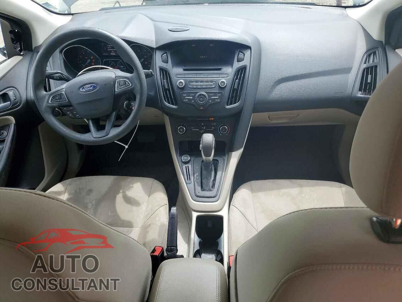 FORD FOCUS 2017 - 1FADP3K27HL251465