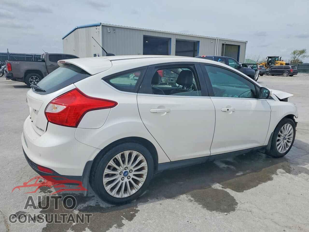 FORD FOCUS 2012 - 1FAHP3N20CL250504
