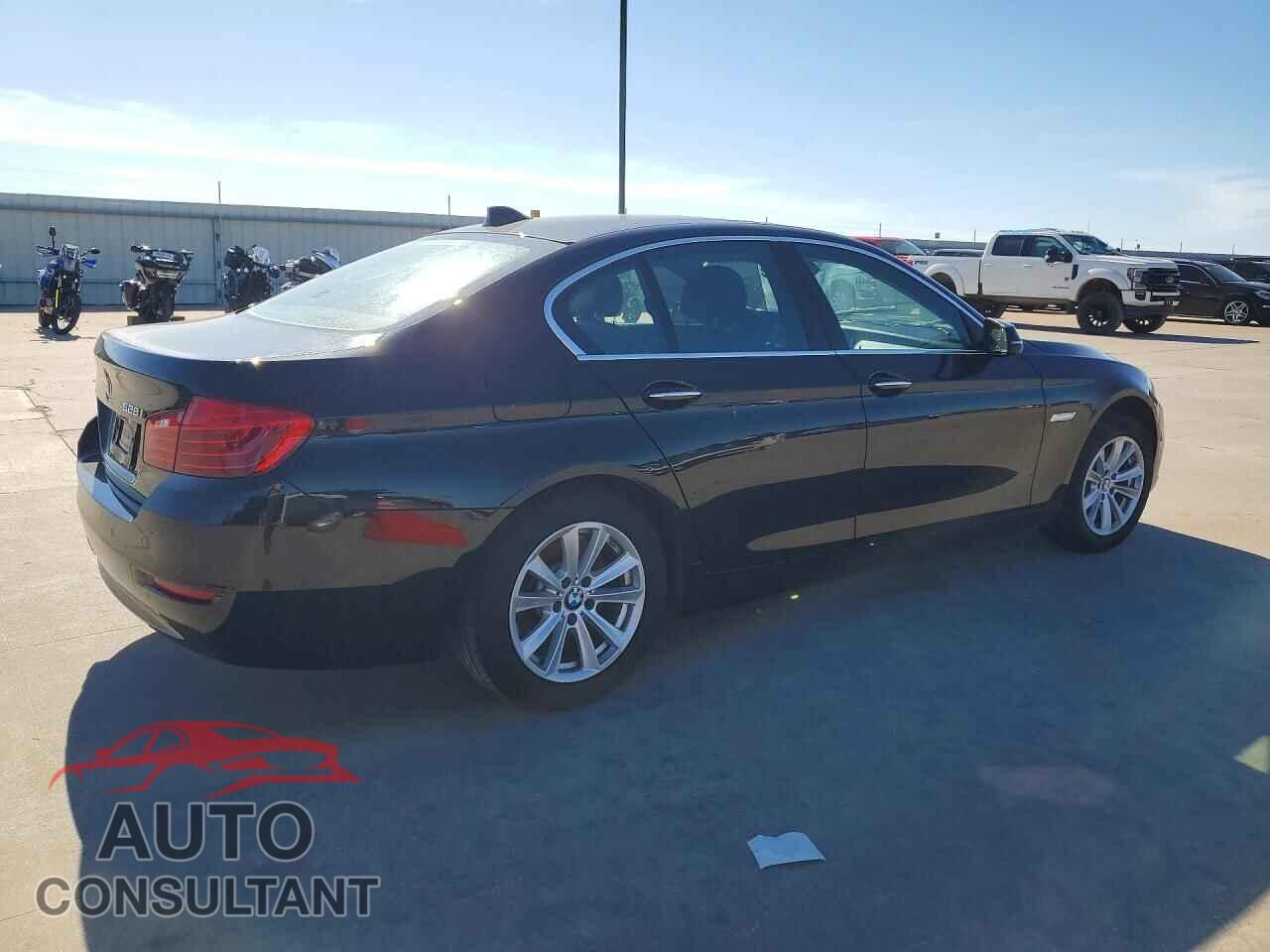 BMW 5 SERIES 2015 - WBA5A5C54FD523155