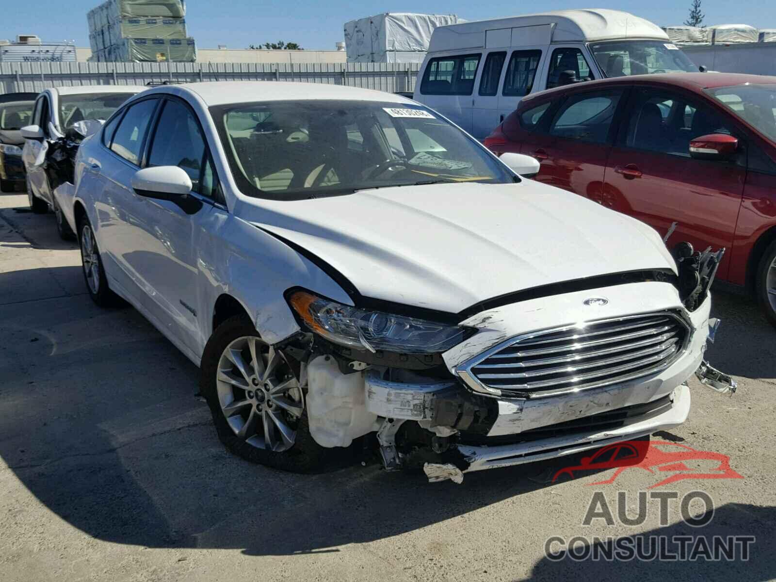 FORD FUSION 2017 - 3FA6P0LU8HR301556
