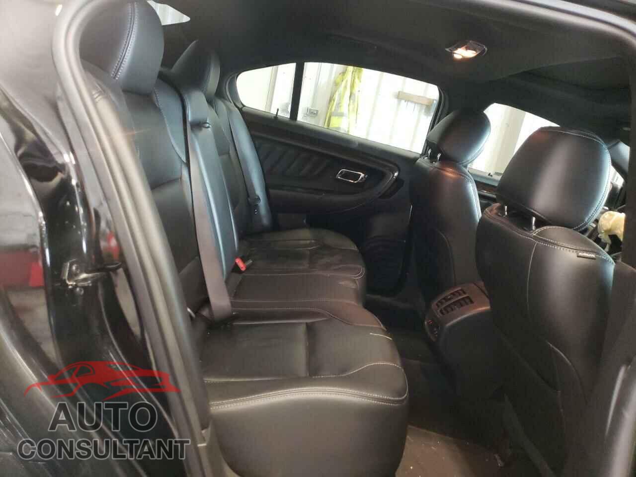 FORD TAURUS 2017 - 1FAHP2J8XHG121836