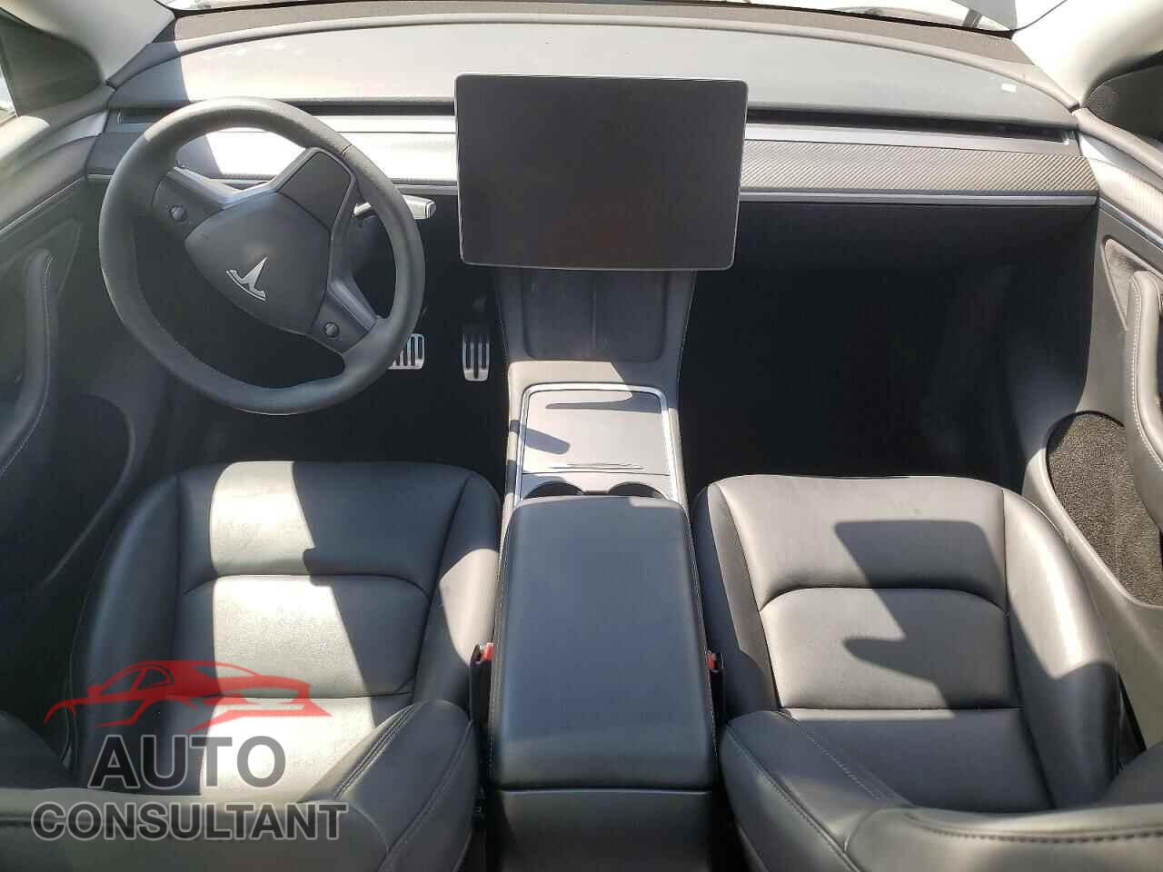 TESLA MODEL Y 2023 - 7SAYGDEE7PF850975