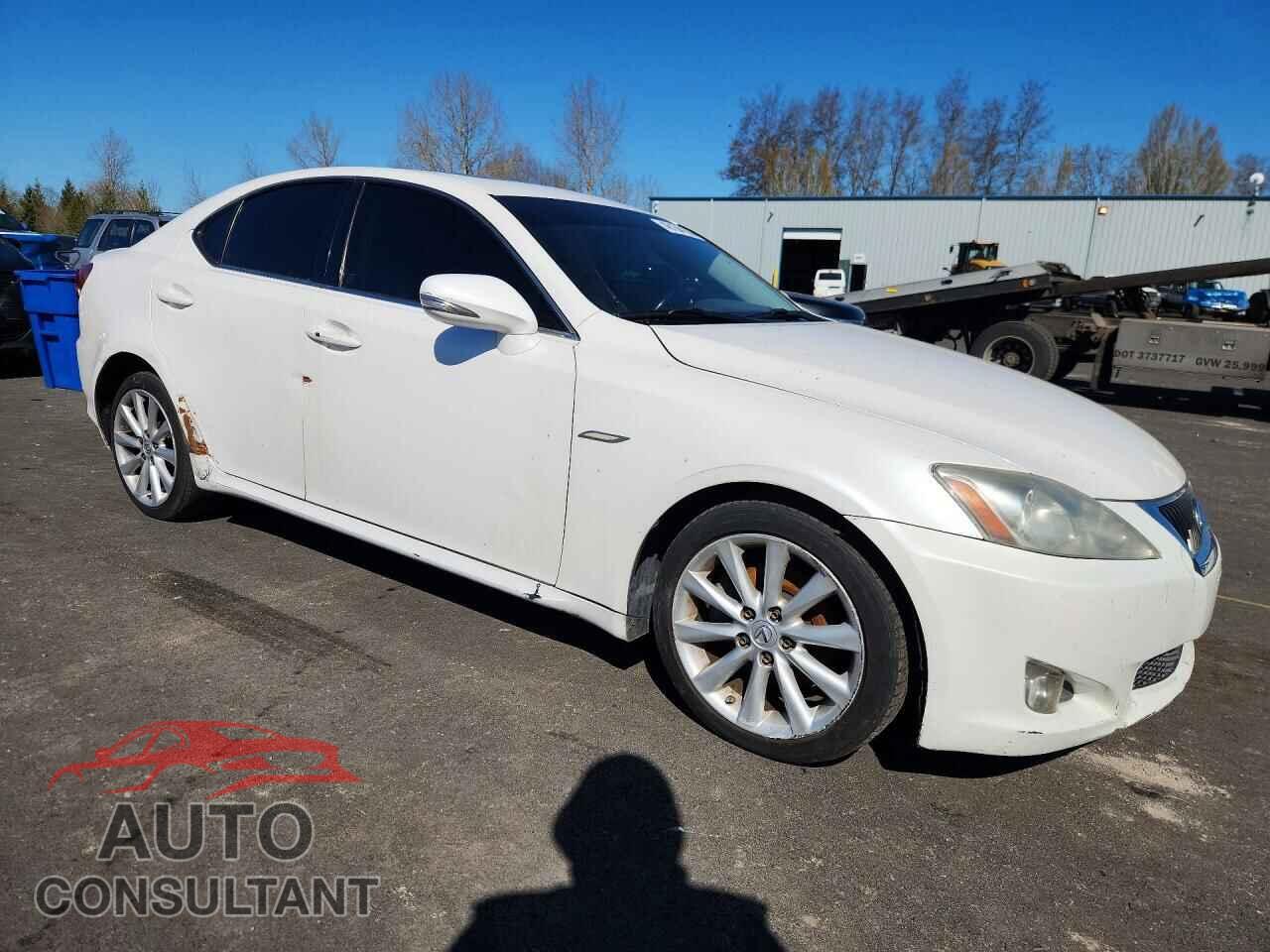 LEXUS IS 2010 - JTHBF5C23A5110903