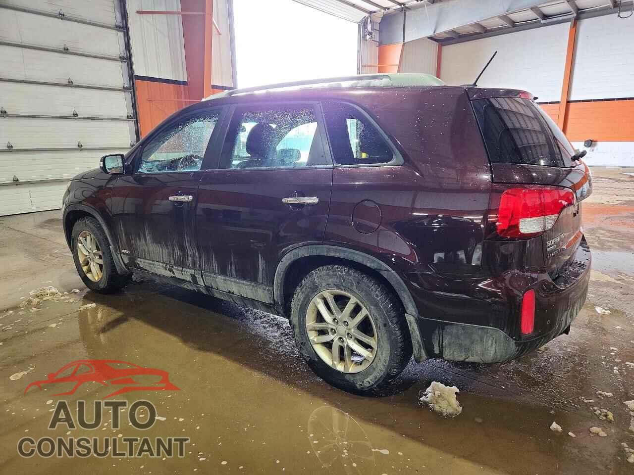 KIA SORENTO 2015 - 5XYKTCA6XFG589680