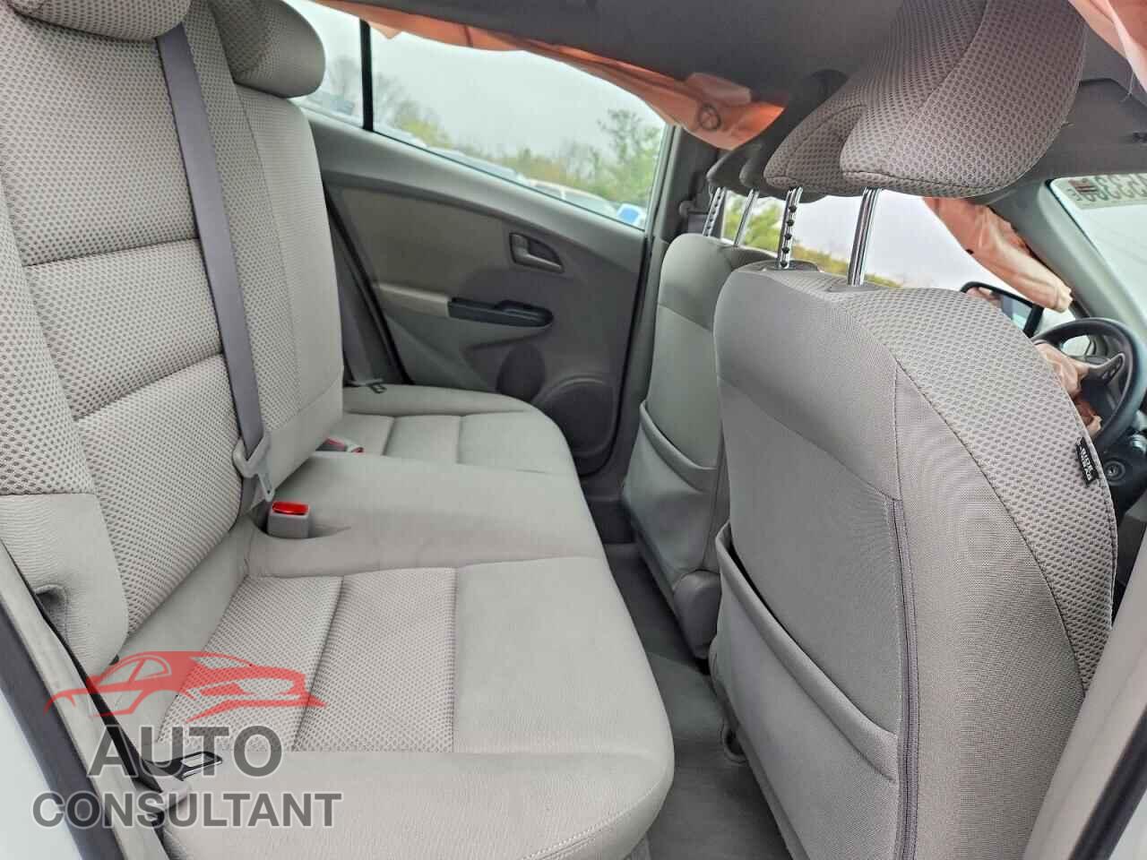 HONDA INSIGHT 2011 - JHMZE2H76BS005456