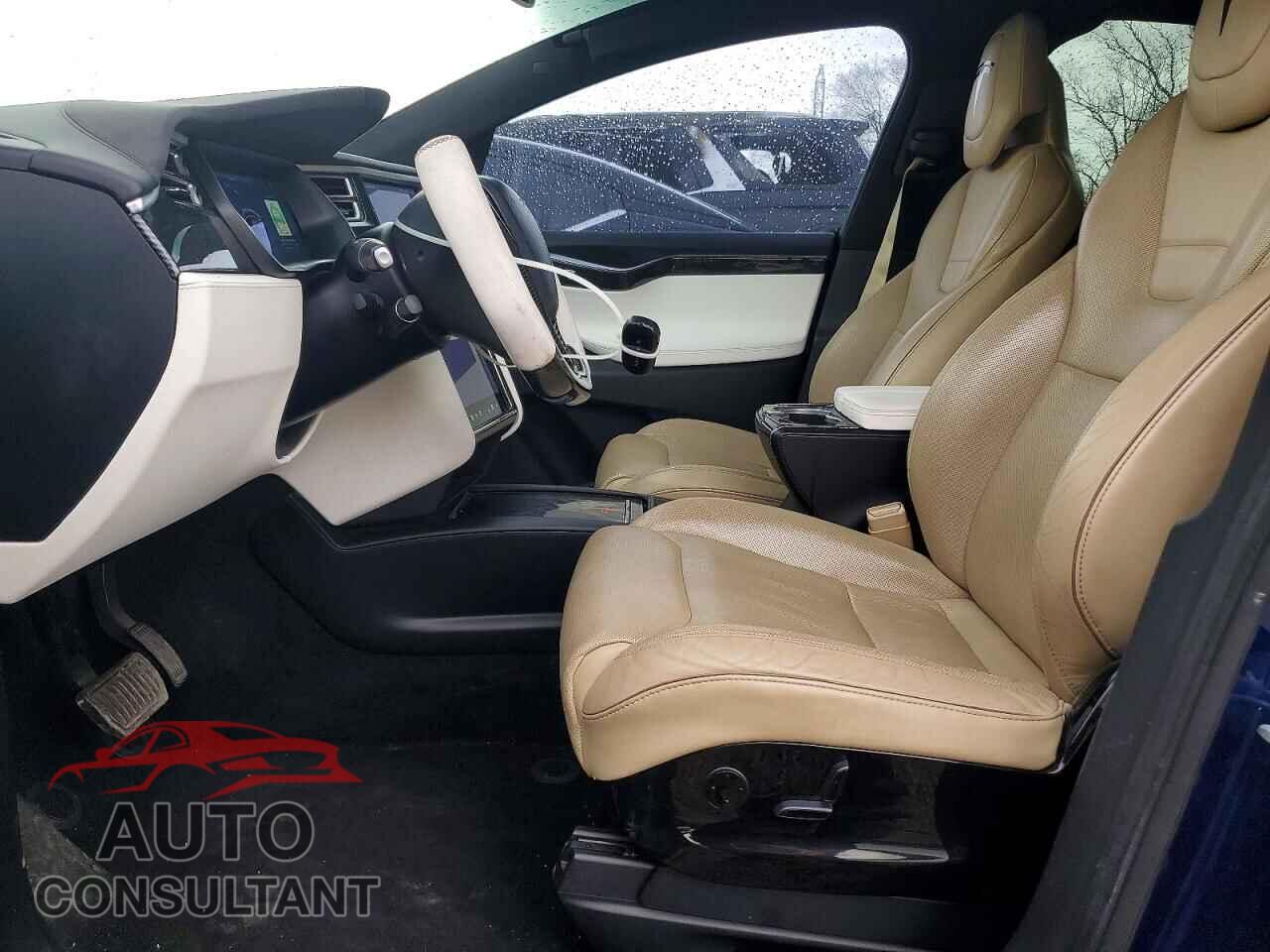 TESLA MODEL X 2016 - 5YJXCAE29GF019745