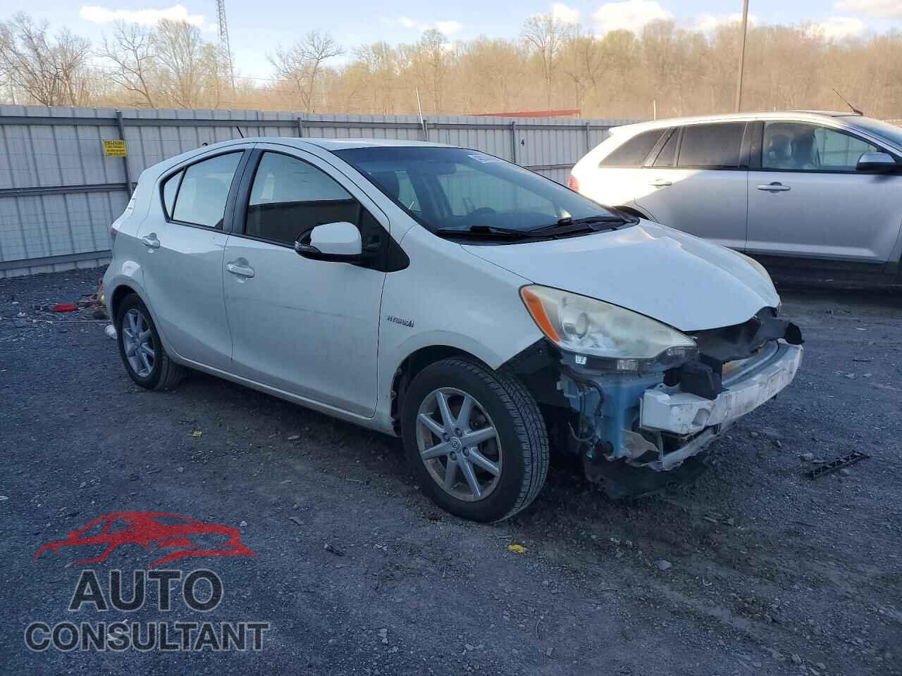 TOYOTA PRIUS 2012 - JTDKDTB33C1511075