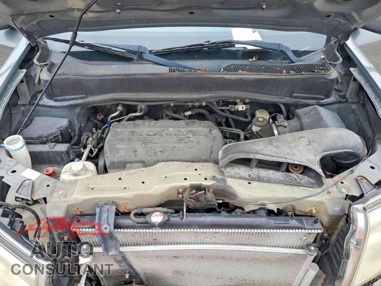 HONDA PILOT 2011 - 5FNYF4H96BB019734