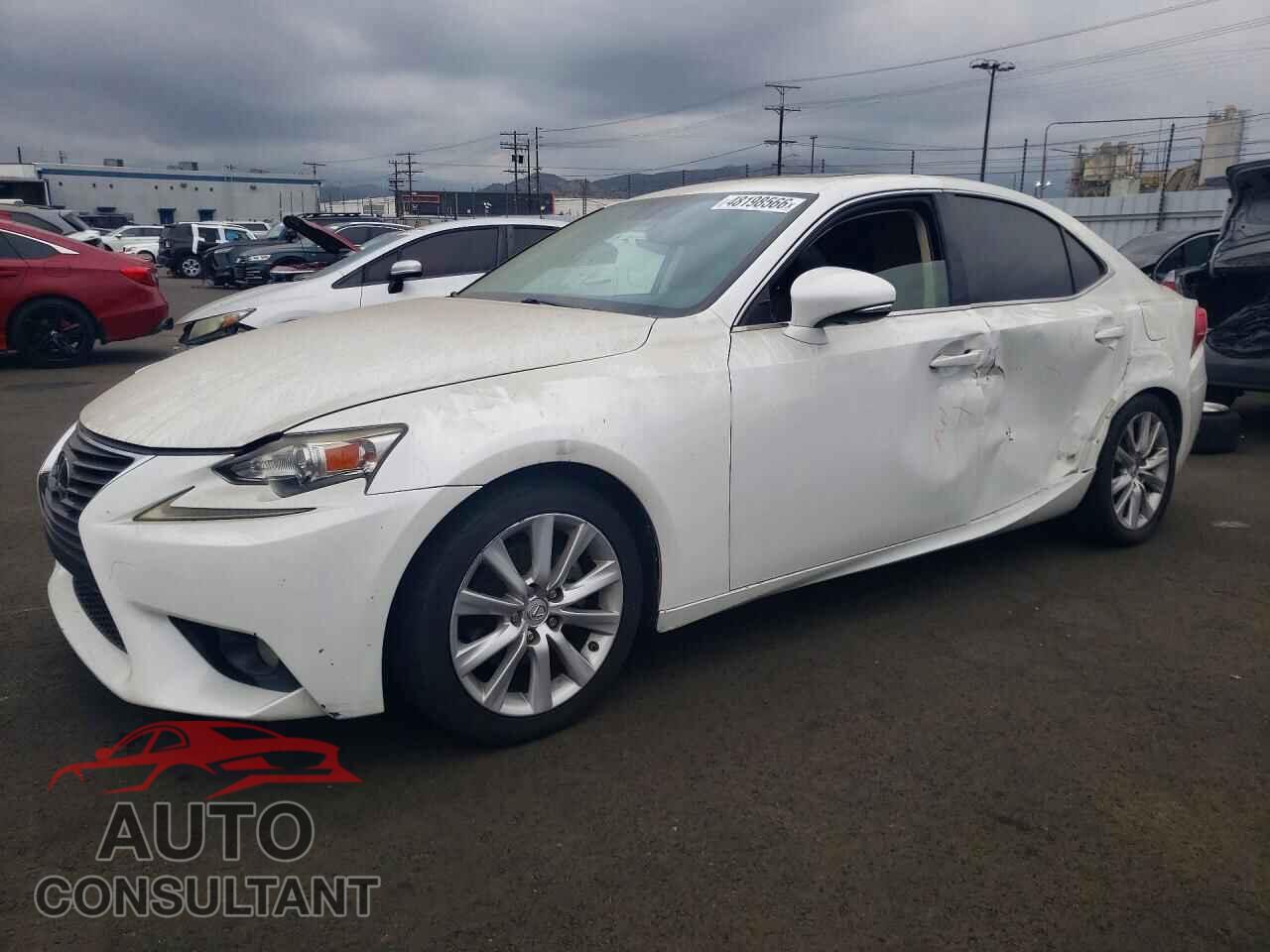 LEXUS IS 2014 - JTHBF1D20E5040581