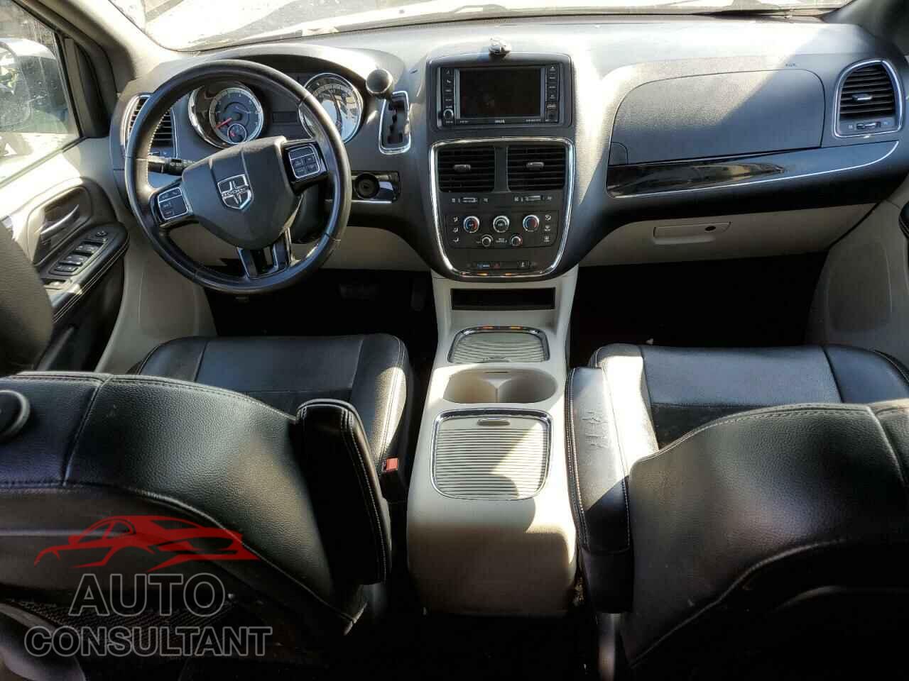 DODGE CARAVAN 2018 - 2C4RDGCG9JR208656