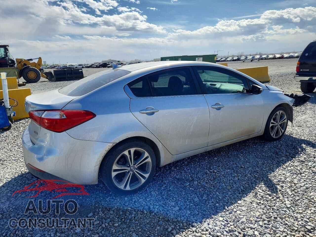 KIA FORTE 2016 - KNAFZ4A85G5614189