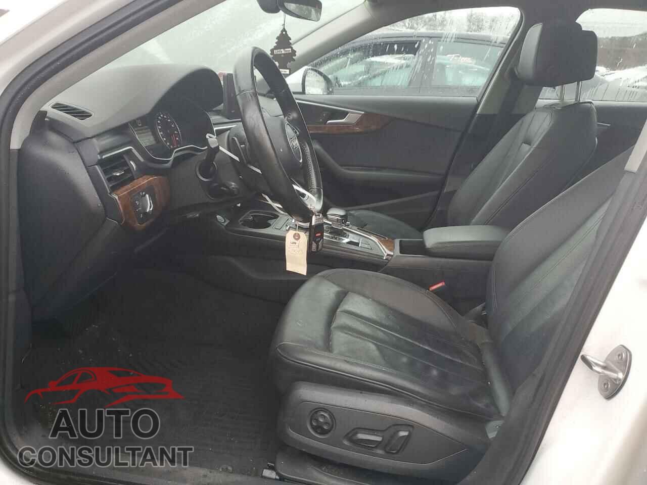 AUDI A4 2017 - WAUANAF4XHN011119