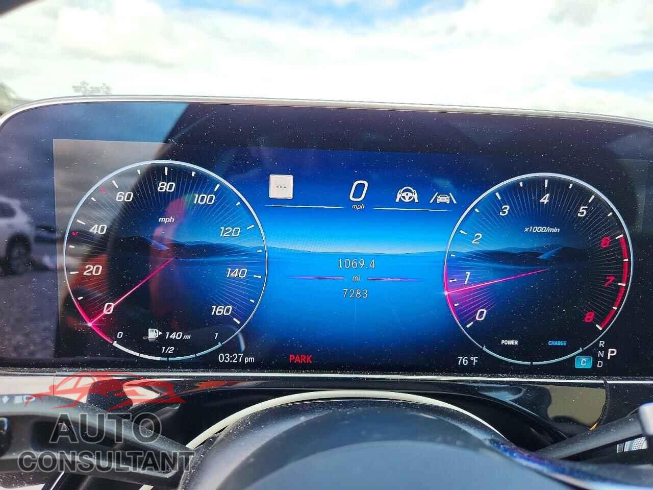 MERCEDES-BENZ E-CLASS 2024 - W1KLF4HB3RA061428