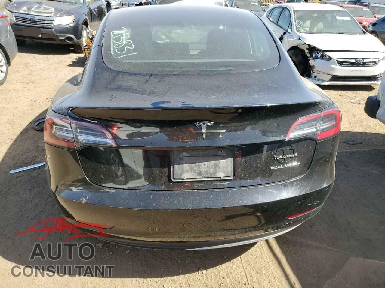 TESLA MODEL 3 2021 - 5YJ3E1EB1MF049858