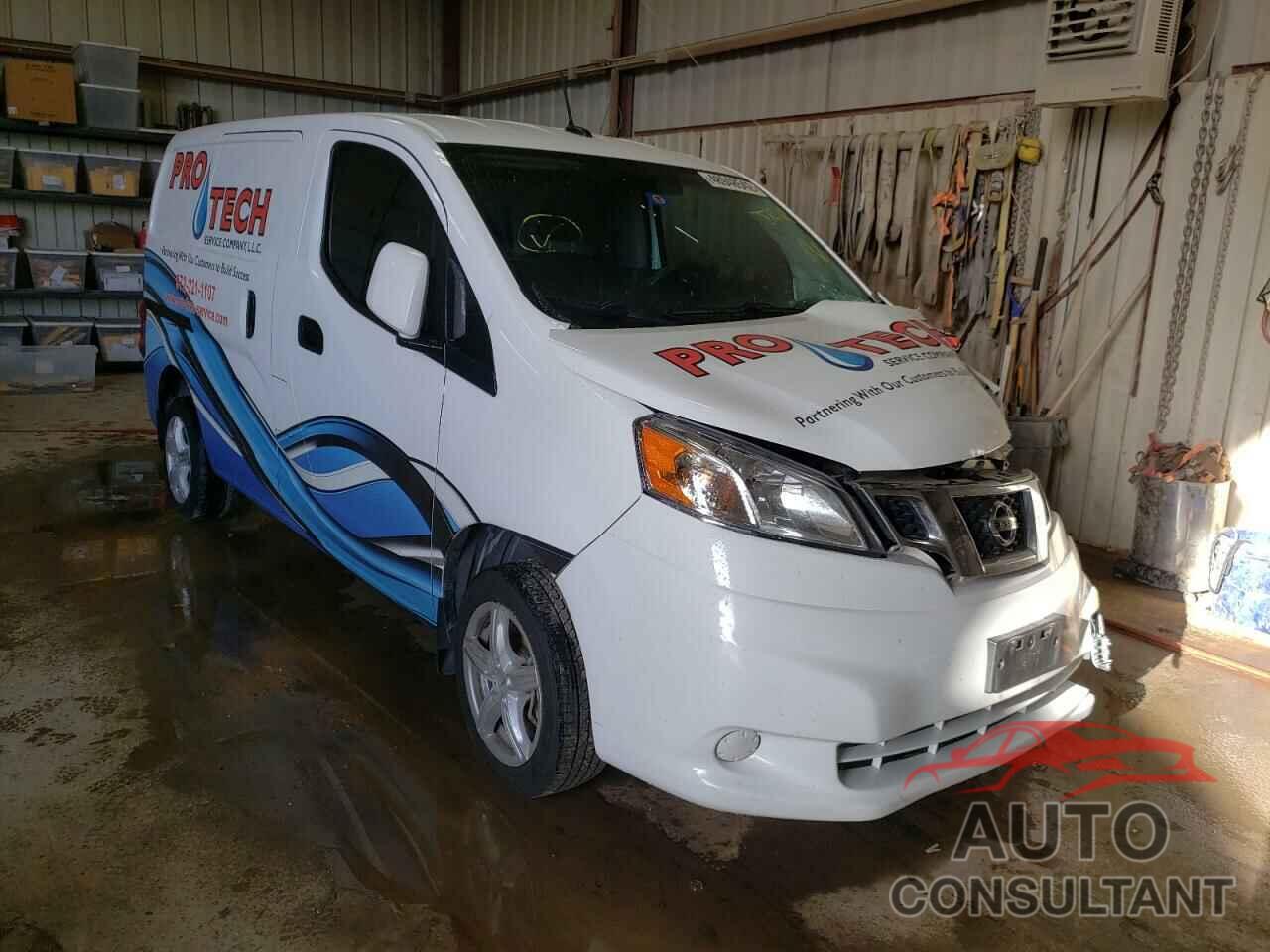 NISSAN NV 2020 - 3N6CM0KN2LK708075