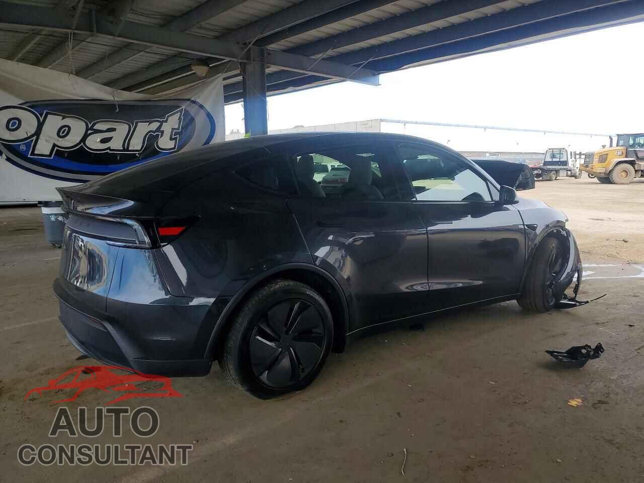 TESLA MODEL Y 2026 - 7SAYGDEDXTF530695