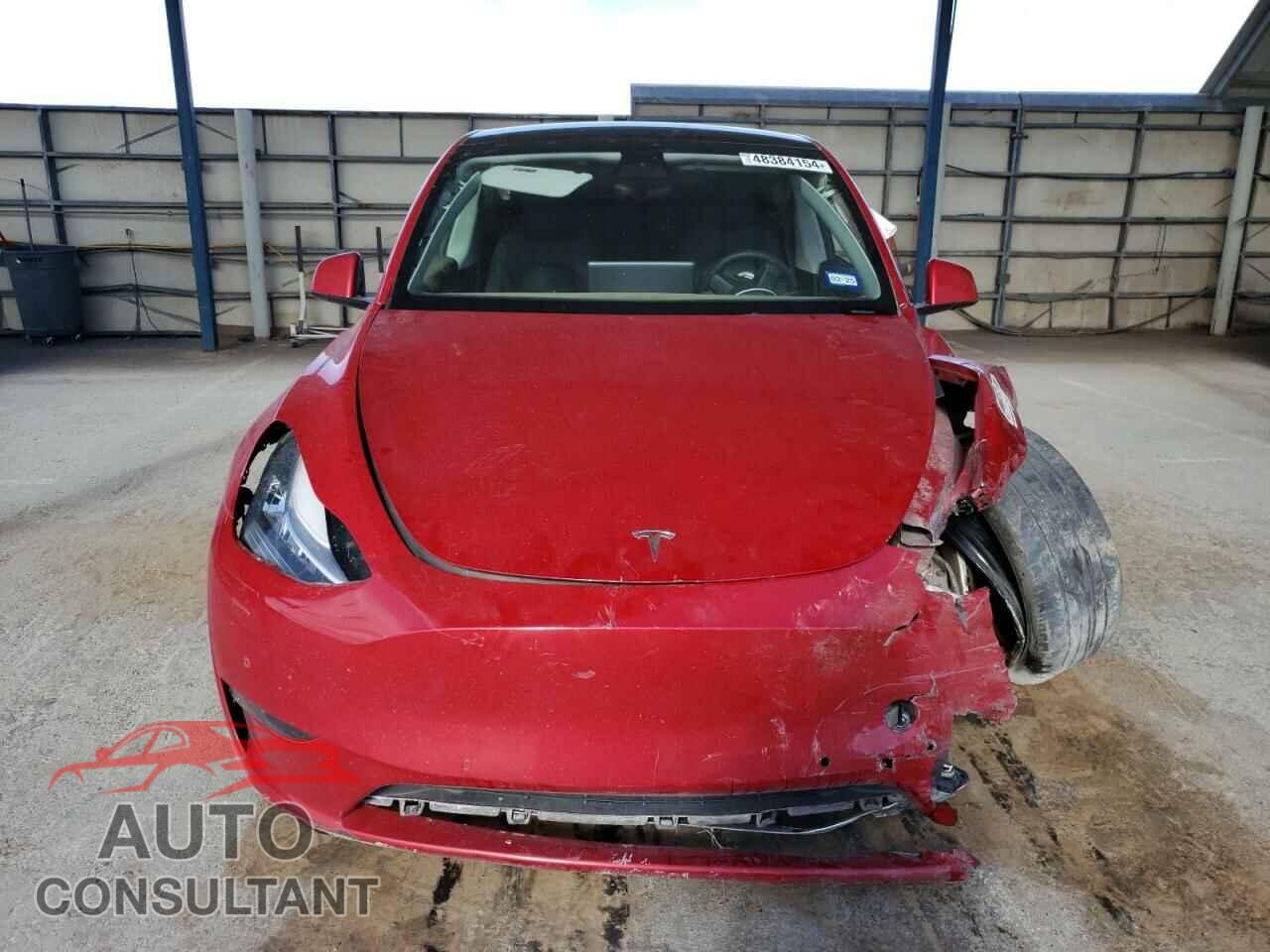 TESLA MODEL Y 2021 - 5YJYGAEE2MF115277