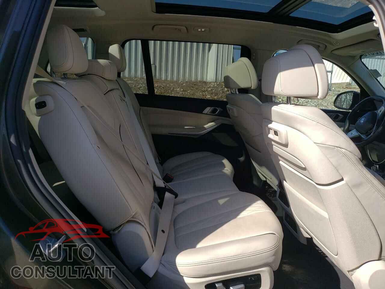 BMW X7 2021 - 5UXCW2C09M9F82802