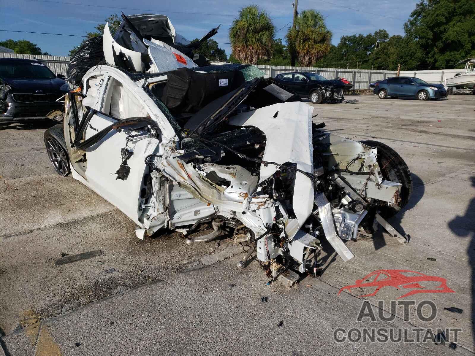 TESLA MODEL 3 2020 - 5YJ3E1EB5LF744424