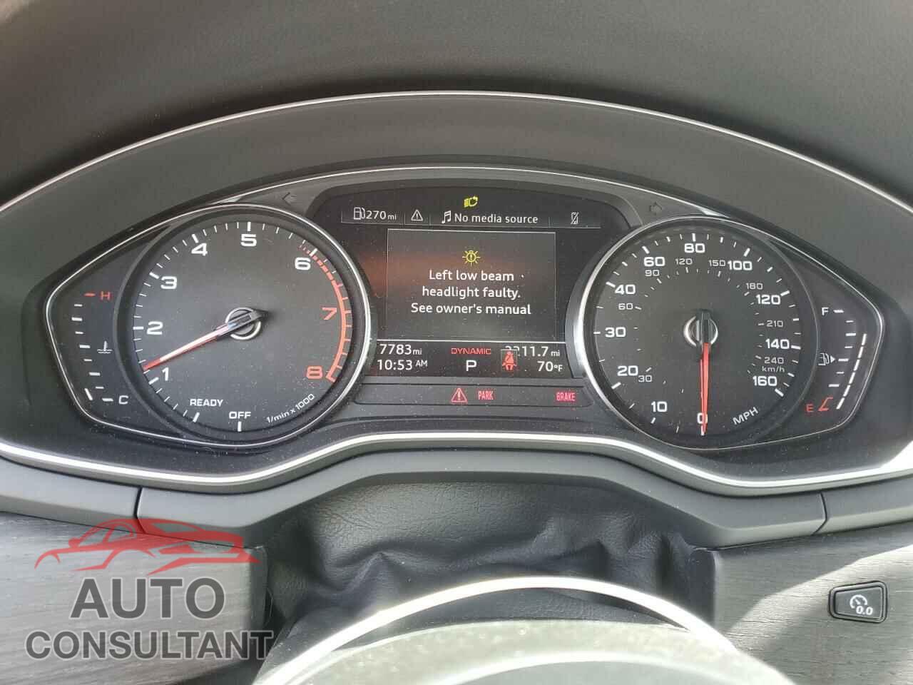 AUDI A5 2023 - WAUDACF5XPA054054