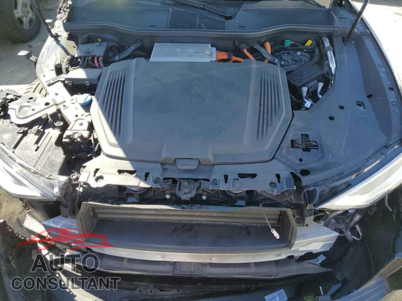 AUDI E-TRON 2022 - WA1AAAGE8NB027073
