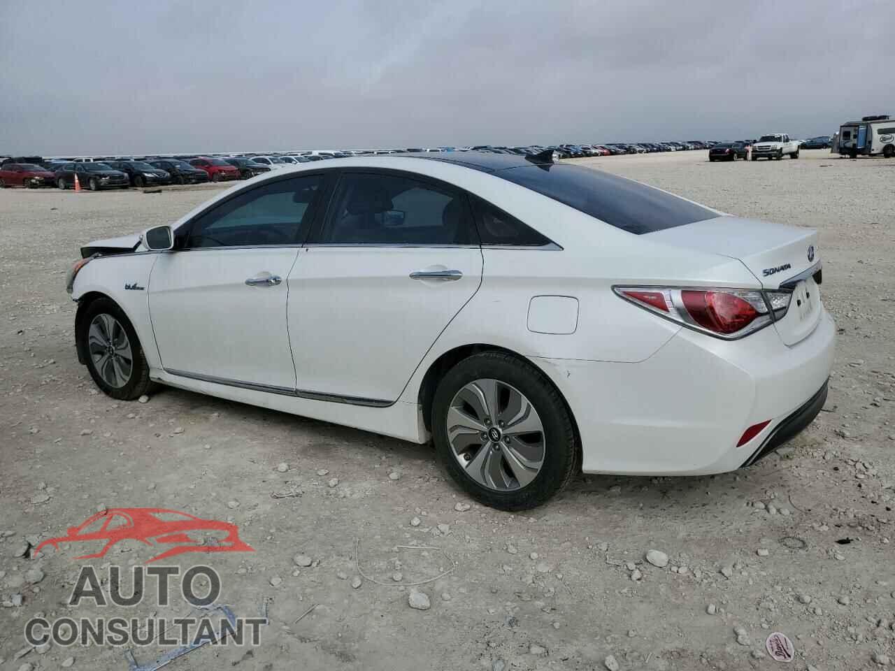 HYUNDAI SONATA 2014 - KMHEC4A44EA102923