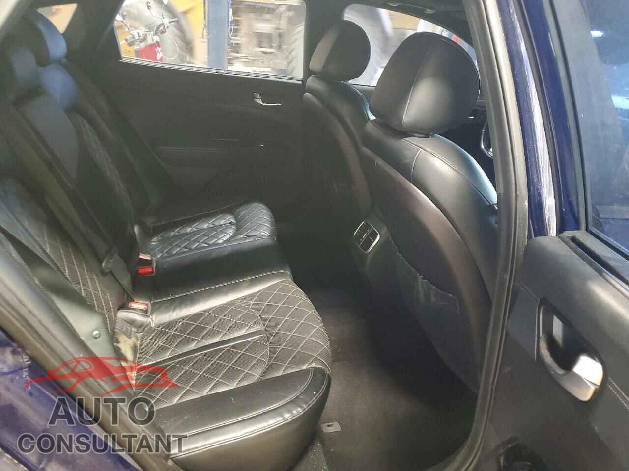 KIA OPTIMA 2016 - 5XXGV4L23GG016190