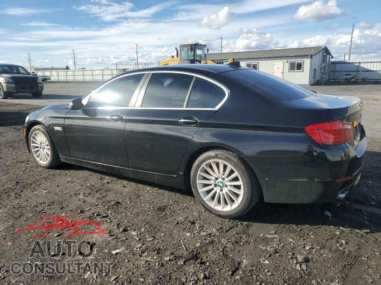 BMW 5 SERIES 2013 - WBAFR7C50DC825246