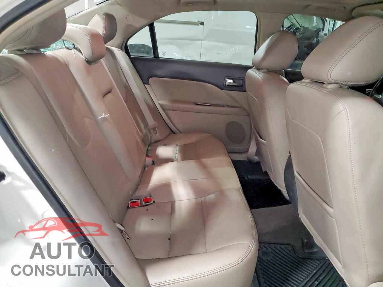 FORD FUSION 2011 - 3FAHP0JG1BR143347